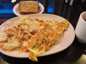 Phily Diner & Sport Bar