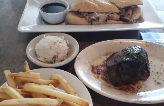 Montana's Rib and Chop House