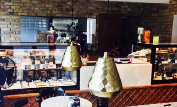 Boulangerie Bakery/Cafe