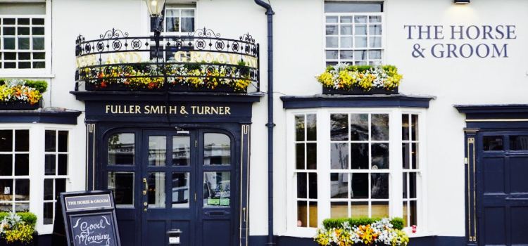 Horse & Groom
