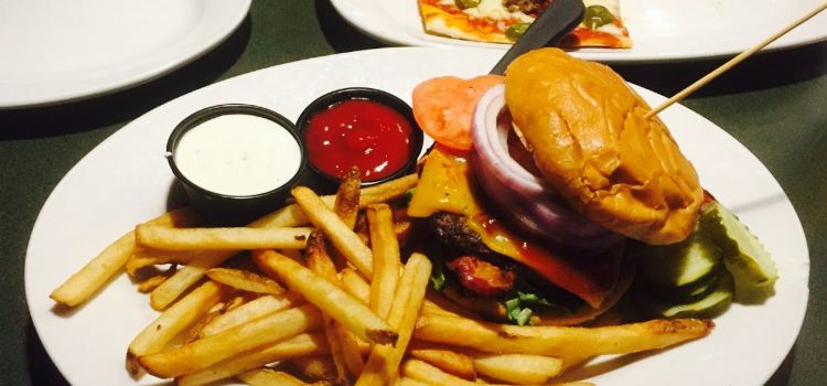 Green Mill Restaurant & Bar