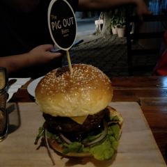 The Pig Out Bistro ảnh của người dùng