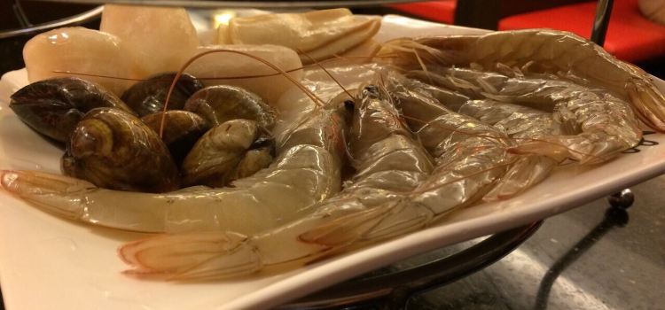 小蒙牛頂級麻辣養生鍋 家樂福斗六店
