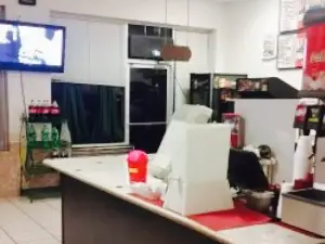 Tower of Pizza