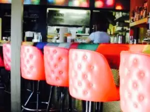 El Rey Burrito Lounge