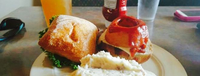 Snipes Mountain Restaurant & Tap House