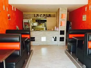 La Casa Pizza