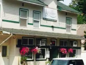 C.J.'s Evergreen General Store and Catering