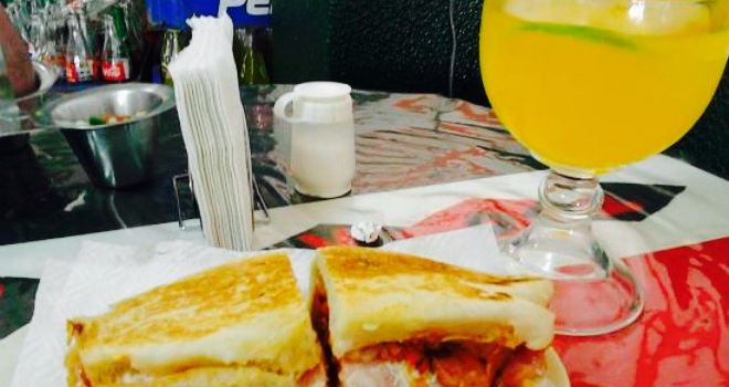 Tortas Cubanas y Mexicanas