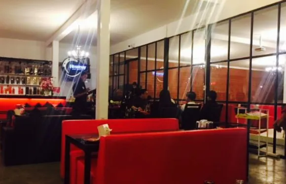 Pak Chong Wine Restaurant