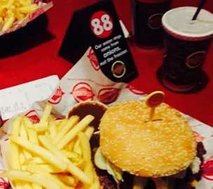 Fatburger Lethbridge in 레스브리지