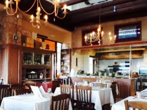 Locanda Demenagas Greek Restaurant