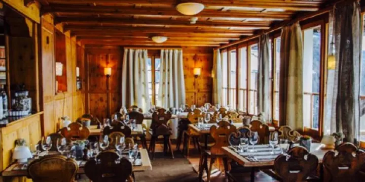 Le Grande Chalet Favre Restaurant