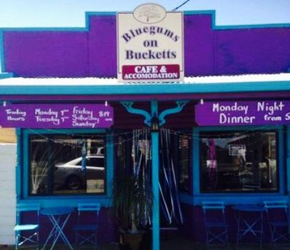 Bluegums on Bucketts