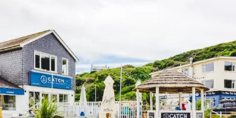 Catch Seafood, Bar & Grill