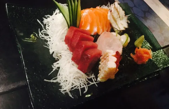 Makoto Sushi bar
