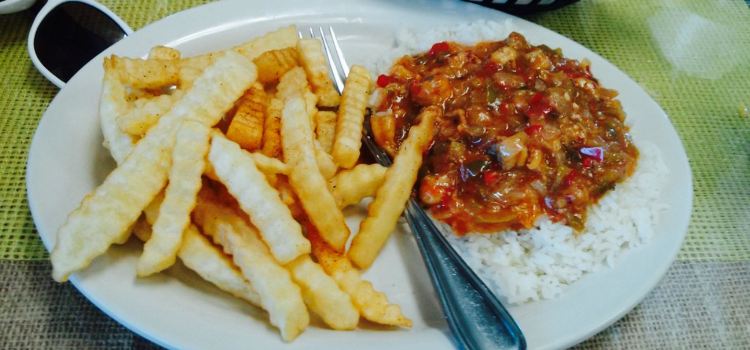 Boudreaux's Cajun Trio
