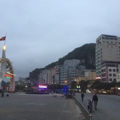 Le Pont CatBa Bar & Restaurant User Photo