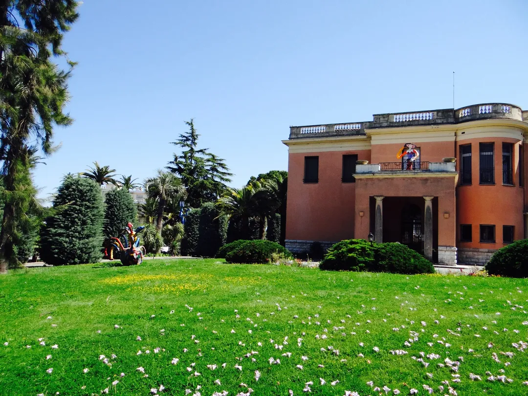 1_International Museum of Naïve Art Anatole Jakovsky