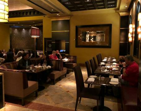 Grand Lux Cafe