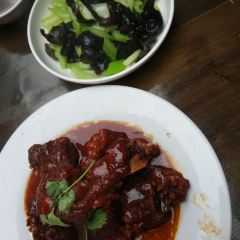 ER QUAN YUAN User Photo