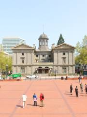 Pioneer Courthouse Square