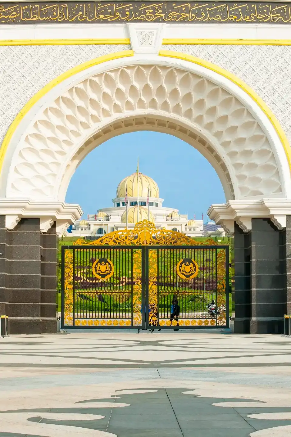 2_Istana Negara