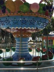 Yangcheng Lake Water Park Playground