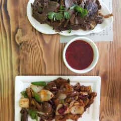 E. Area Lao Bai Tuo Tui Gu Tea Meal User Photo