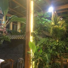 小市一庄民宿(本溪县园内店)·餐厅 User Photo