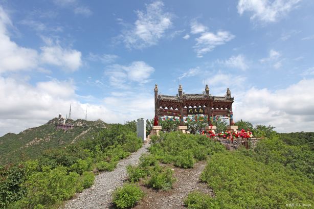 Fengcheng