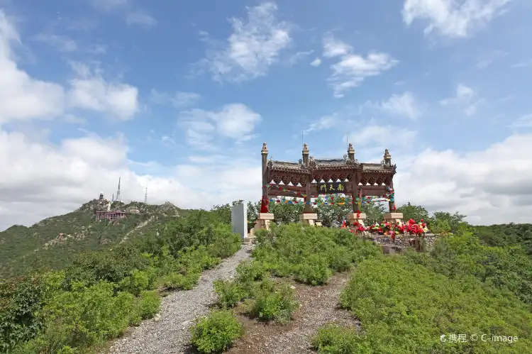 Fengcheng