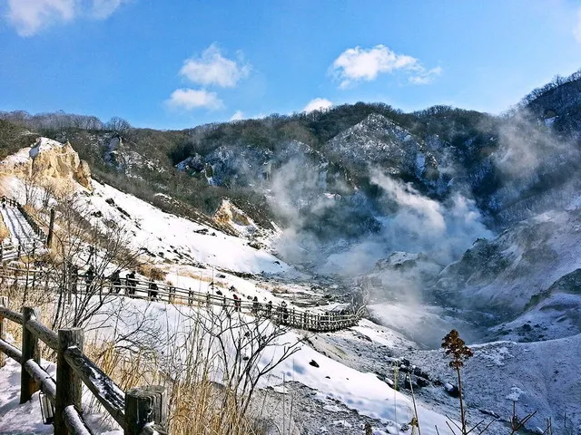 Top 10 Most Popular Hot Springs in Japan