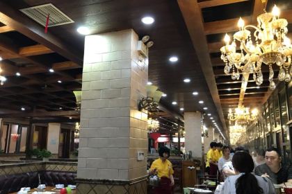 Lijiang Long Ji Ban Yu Yu Restaurant ( Jian She Dong Road )