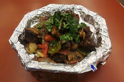 SHENG DE ZHUO LONG CANG GU YAN