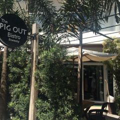 The Pig Out Bistro ảnh của người dùng