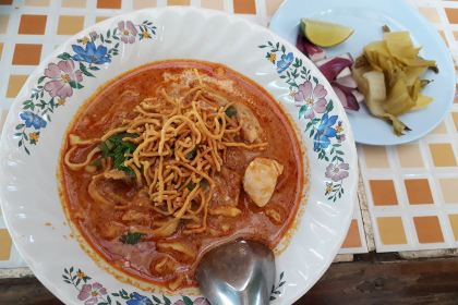 Khao Soi Khun Yai