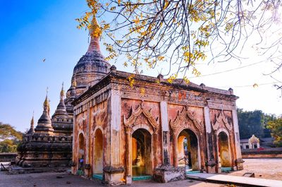 Manuha Temple