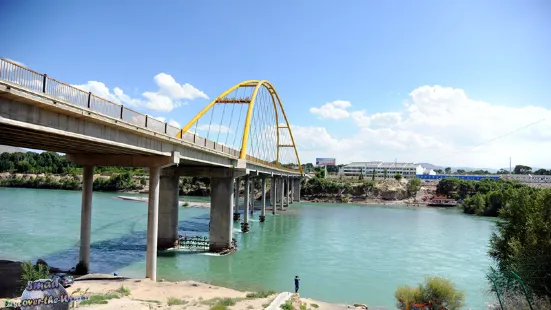 貴徳黄河大橋