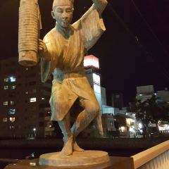 Dedaolamianwang dedaochezhanqianbendian User Photo