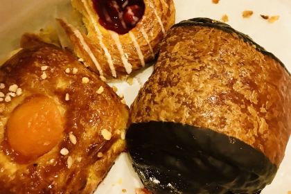 Porto's Bakery and Cafe