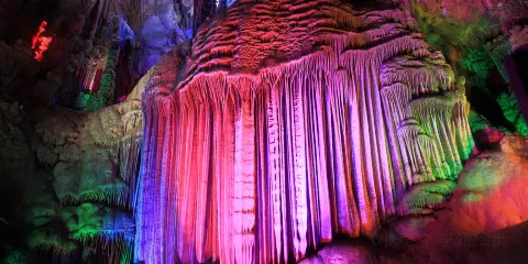 桂林灕江風景名勝區+銀子岩一日遊【最多8人小團出遊】