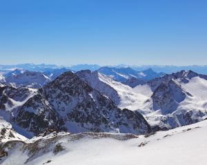 香港-因斯布魯克 機票酒店 自由行