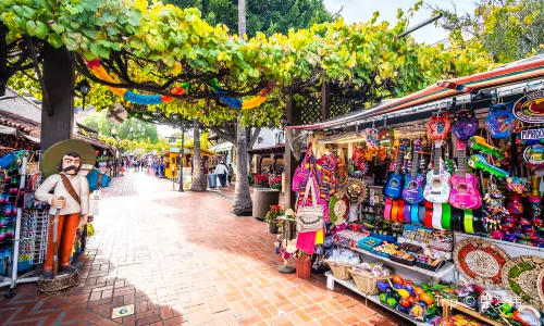 Olvera St