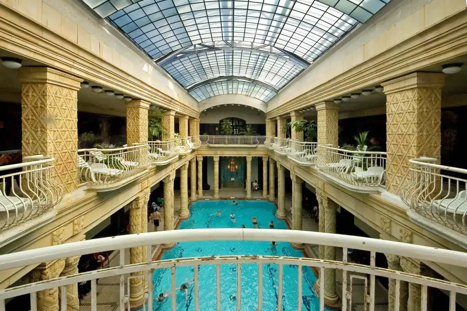 4_Gellért Thermal Bath