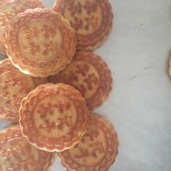 李记传统老式现烤月饼 User Photo