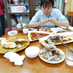 DONG SHENG HAI XIAN JIU DIAN 여행 사진