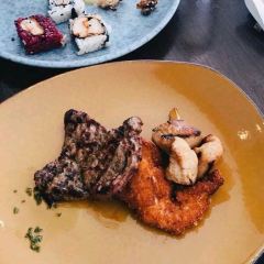Eight Restaurant 여행 사진