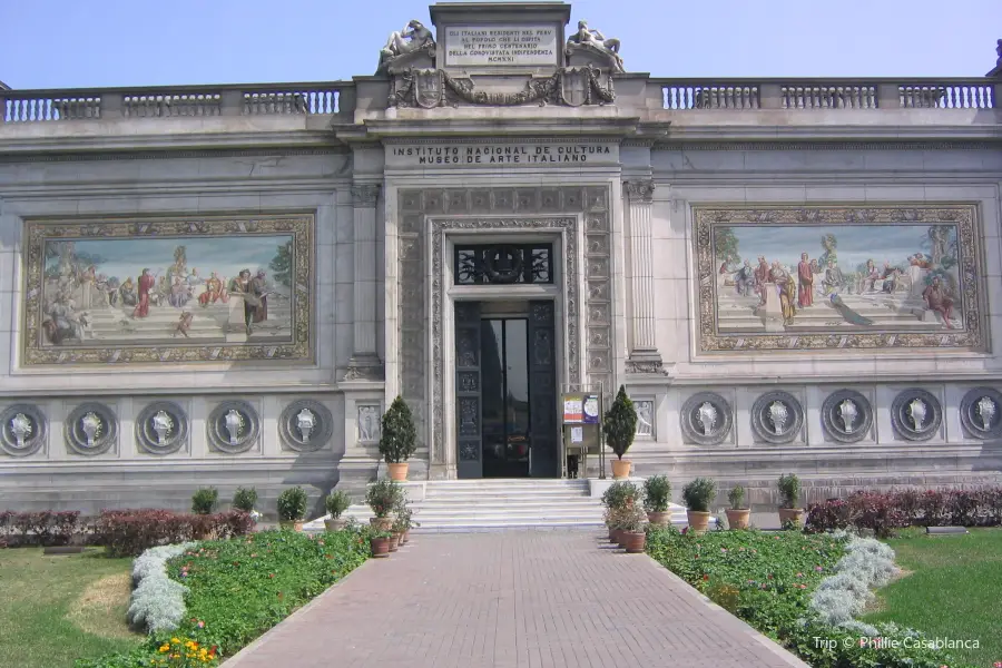 Italian Art Museum