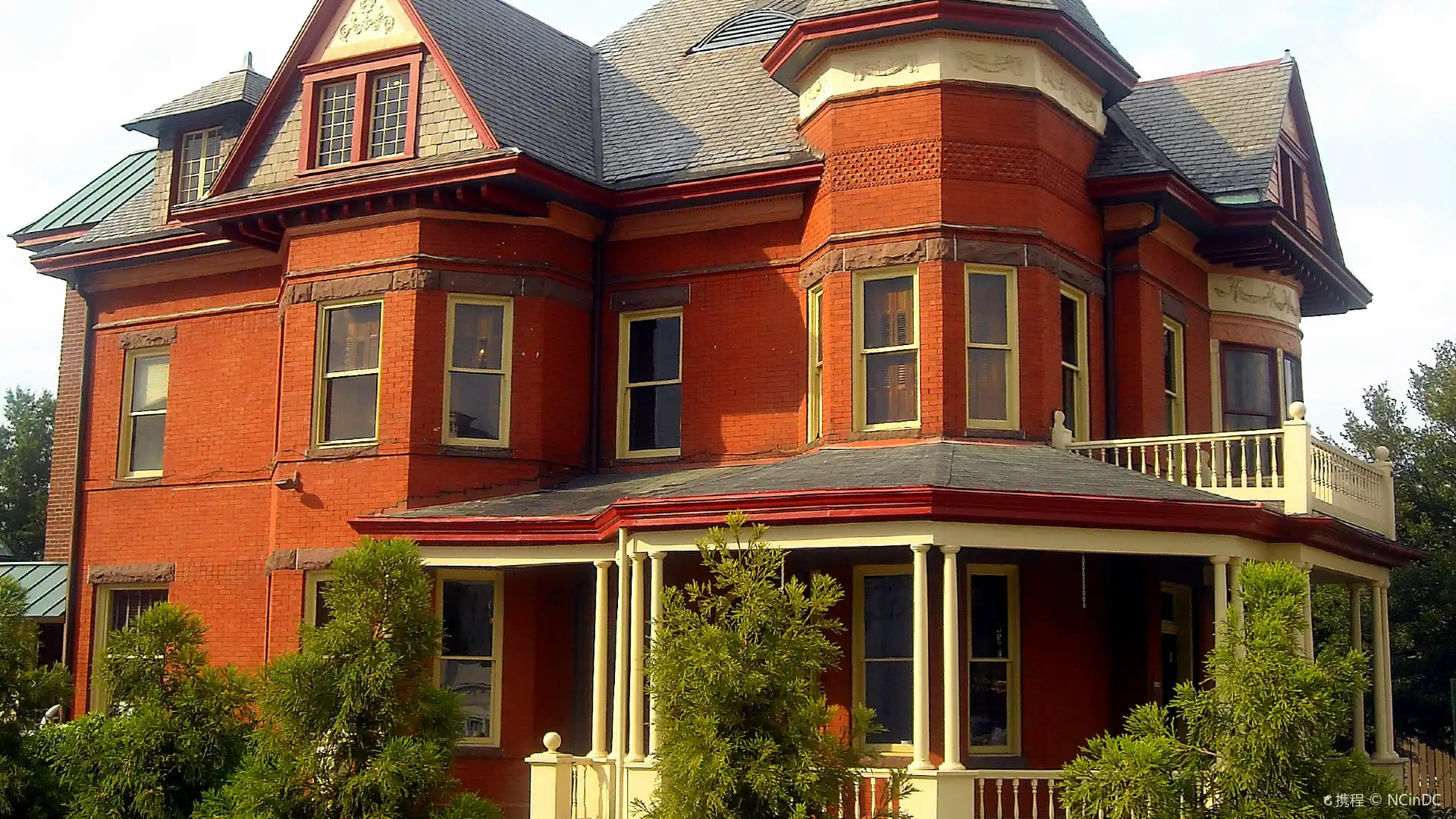 Hotels near Old Town Alexandria Waterfront